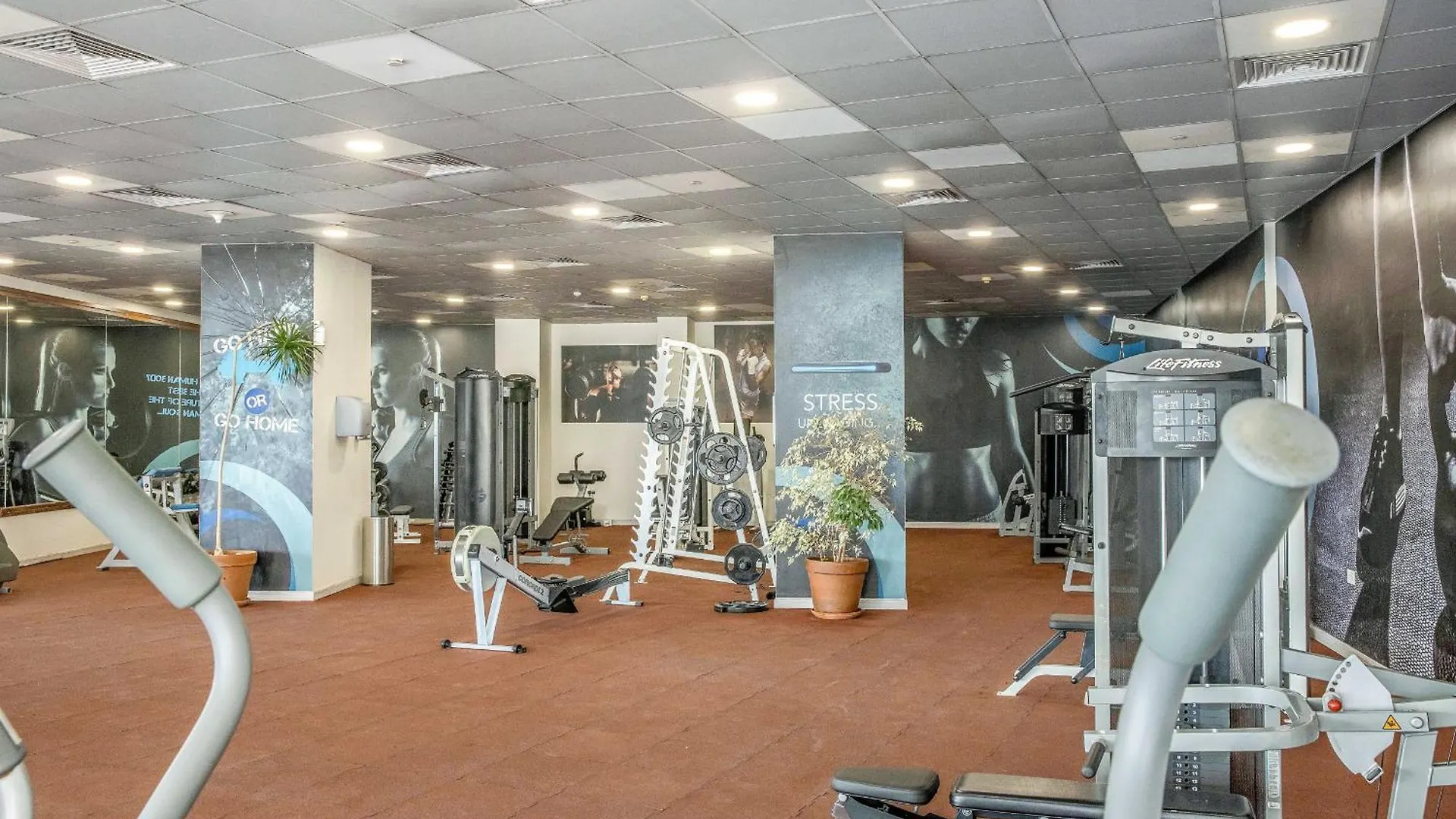 Vayk - Modern 4 Bd With Sea View In Dubai Marina Apartment