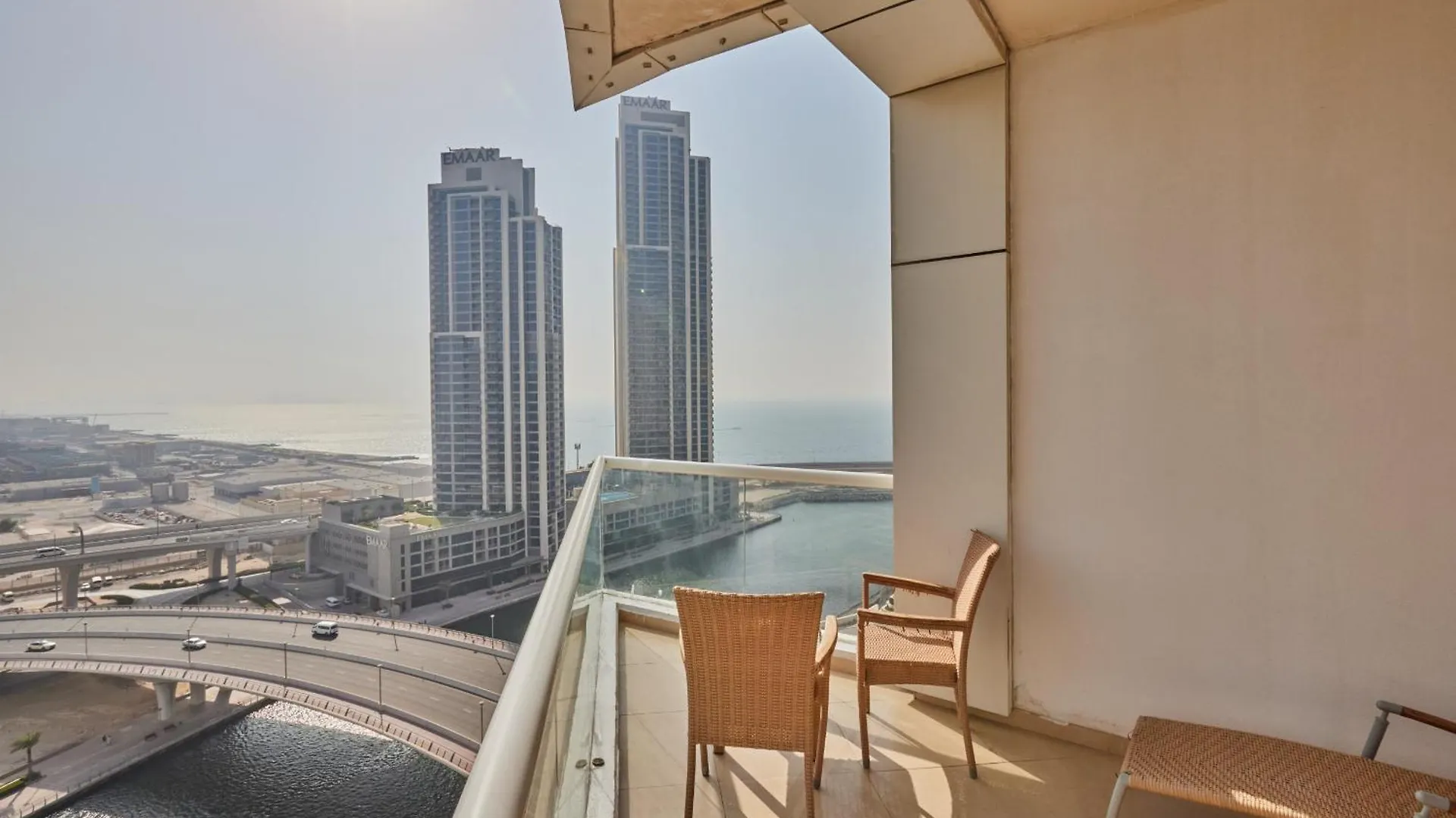 Vayk - Modern 4 Bd With Sea View In Dubai Marina Apartment